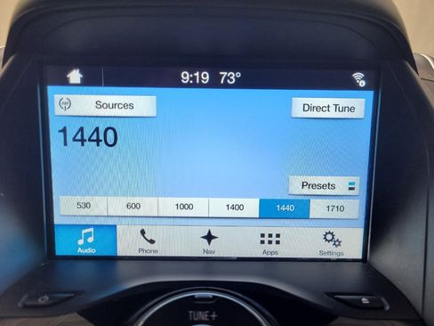 Used 2017 Ford Escape Titanium w/ Equipment Group 301A AWD/4WD image 25