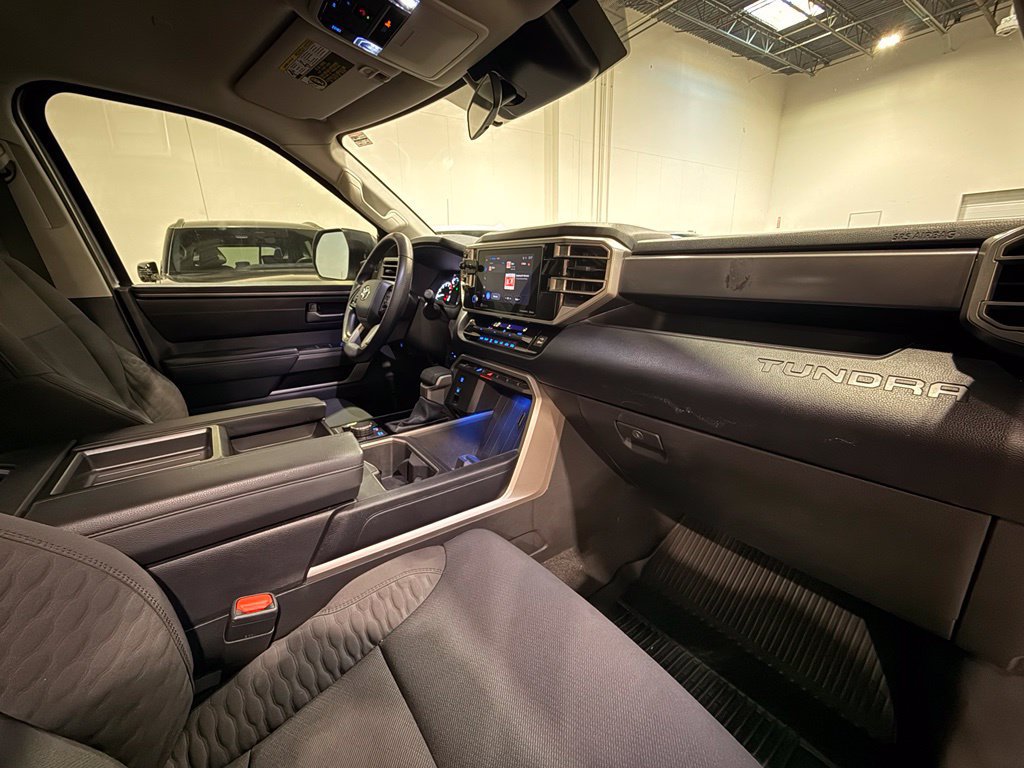 Used 2022 Toyota Tundra SR5 AWD/4WD image 29