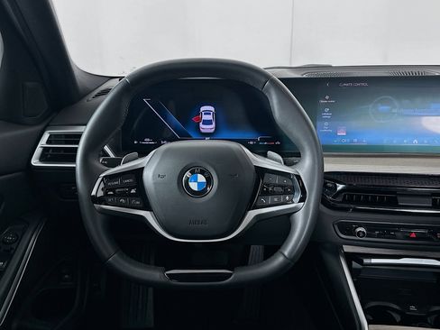 Used 2025 BMW 330i Sedan RWD image 18