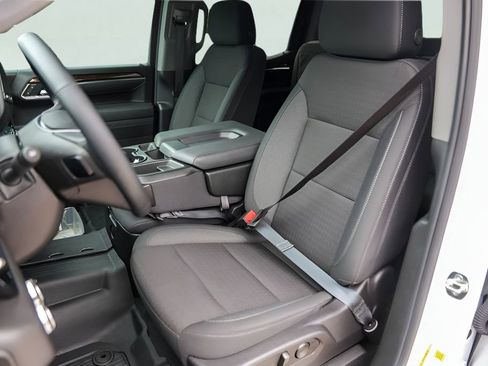 Used 2025 GMC Sierra 1500 Elevation image 10