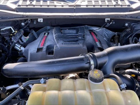 Used 2020 Ford F150 Raptor w/ Equipment Group 802A Luxury image 31