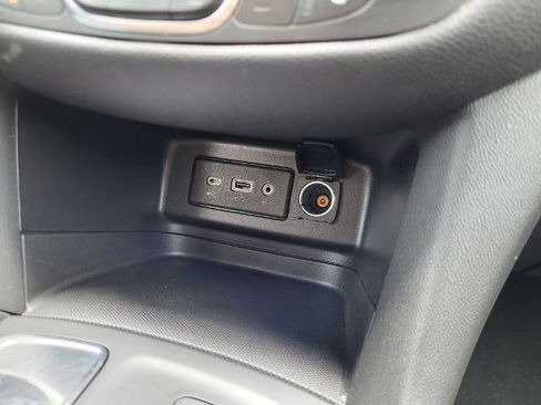 Used 2022 Chevrolet Equinox LT FWD image 20