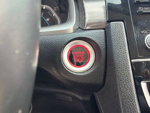 Used 2021 Honda Civic EX image 29