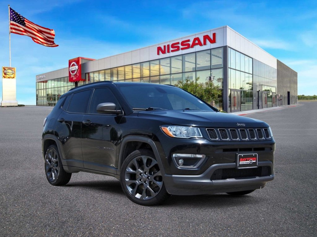Used 2021 Jeep Compass Latitude FWD image 1