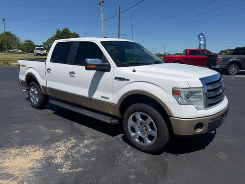 Used 2014 Ford F150 Lariat w/ Equipment Group 502A Luxury AWD/4WD image 3