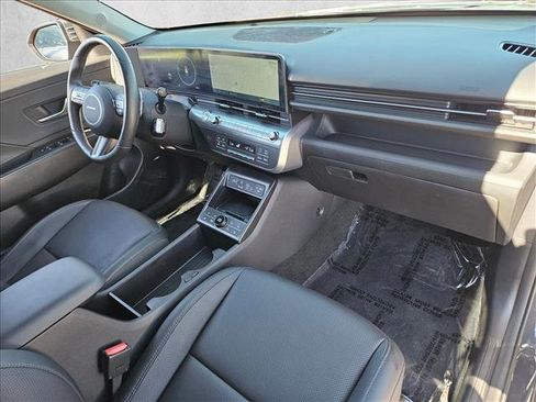 Certified 2025 Hyundai Kona Limited image 21