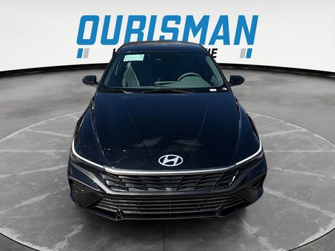 New 2026 Hyundai Elantra Sport FWD image 8