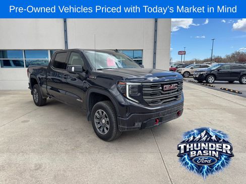 Used 2024 GMC Sierra 1500 AT4 AWD/4WD image 9