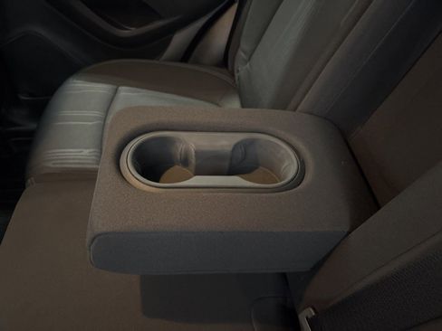 Used 2016 Chevrolet Trax LT image 29