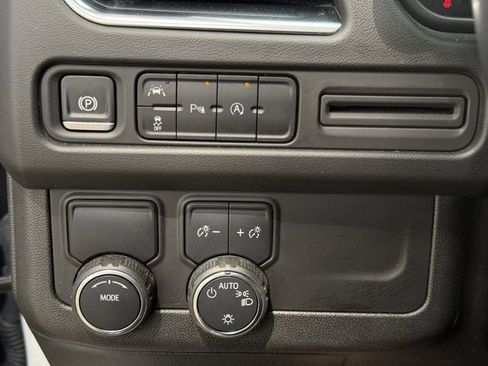 Used 2024 Chevrolet Tahoe LT RWD image 23