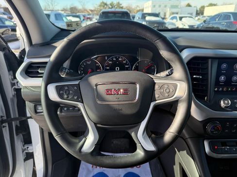 Used 2023 GMC Acadia SLT w/ Technology Package image 20