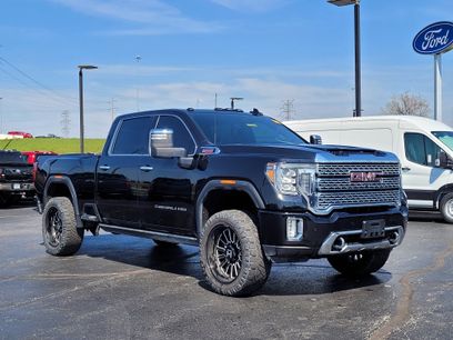 Used 2023 GMC Sierra 2500 Denali w/ Denali Black Diamond Edition
