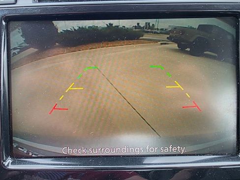 Used 2023 Nissan Maxima SV w/ Floor Mat Group image 33