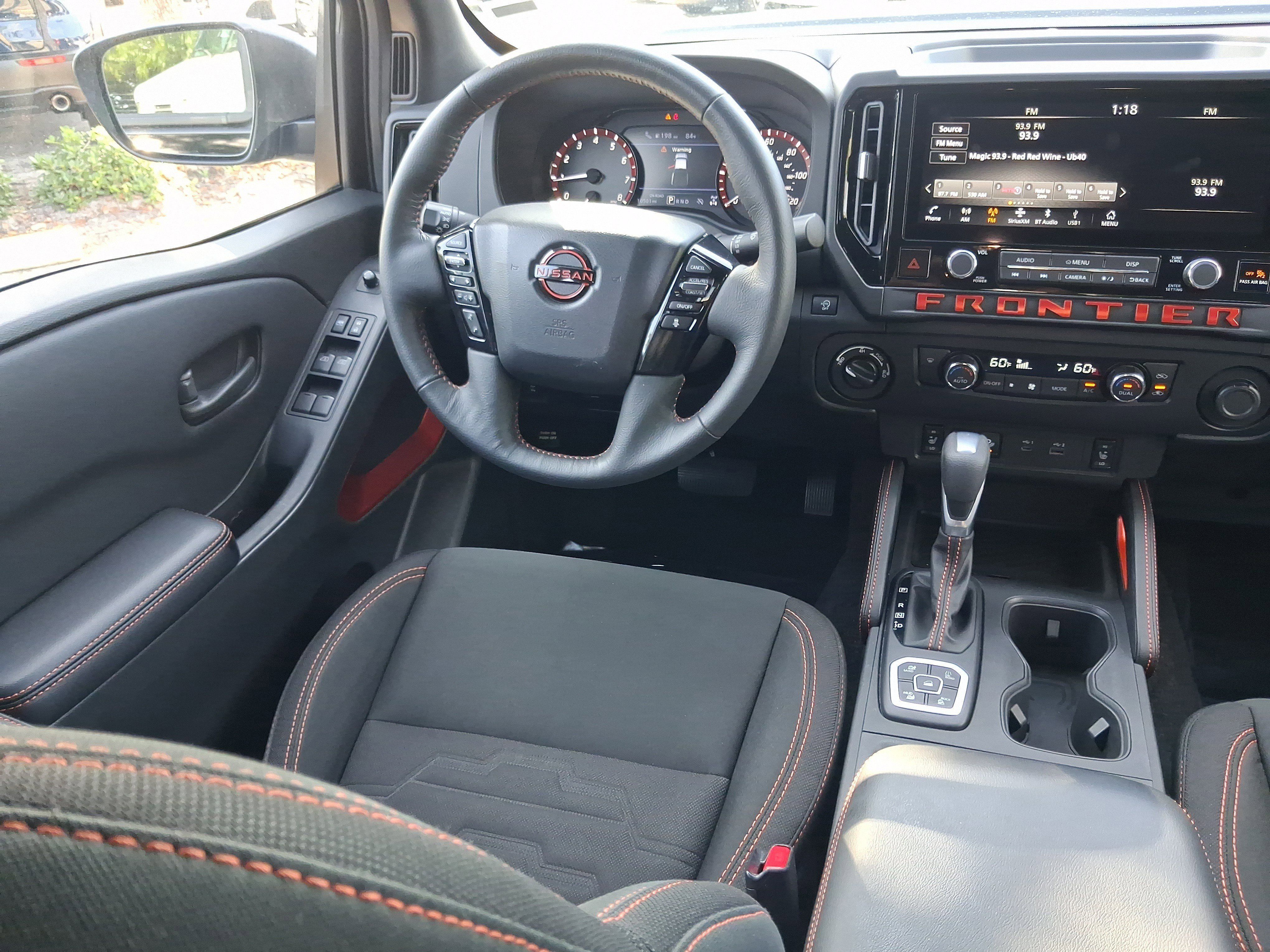 Used 2026 Nissan Frontier PRO-4X AWD/4WD image 8