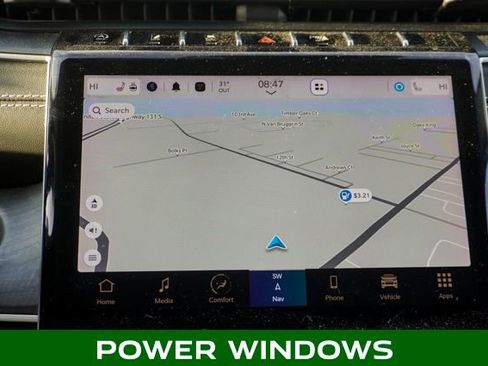 Used 2023 Jeep Grand Cherokee Limited w/ Luxury Tech Group II image 18