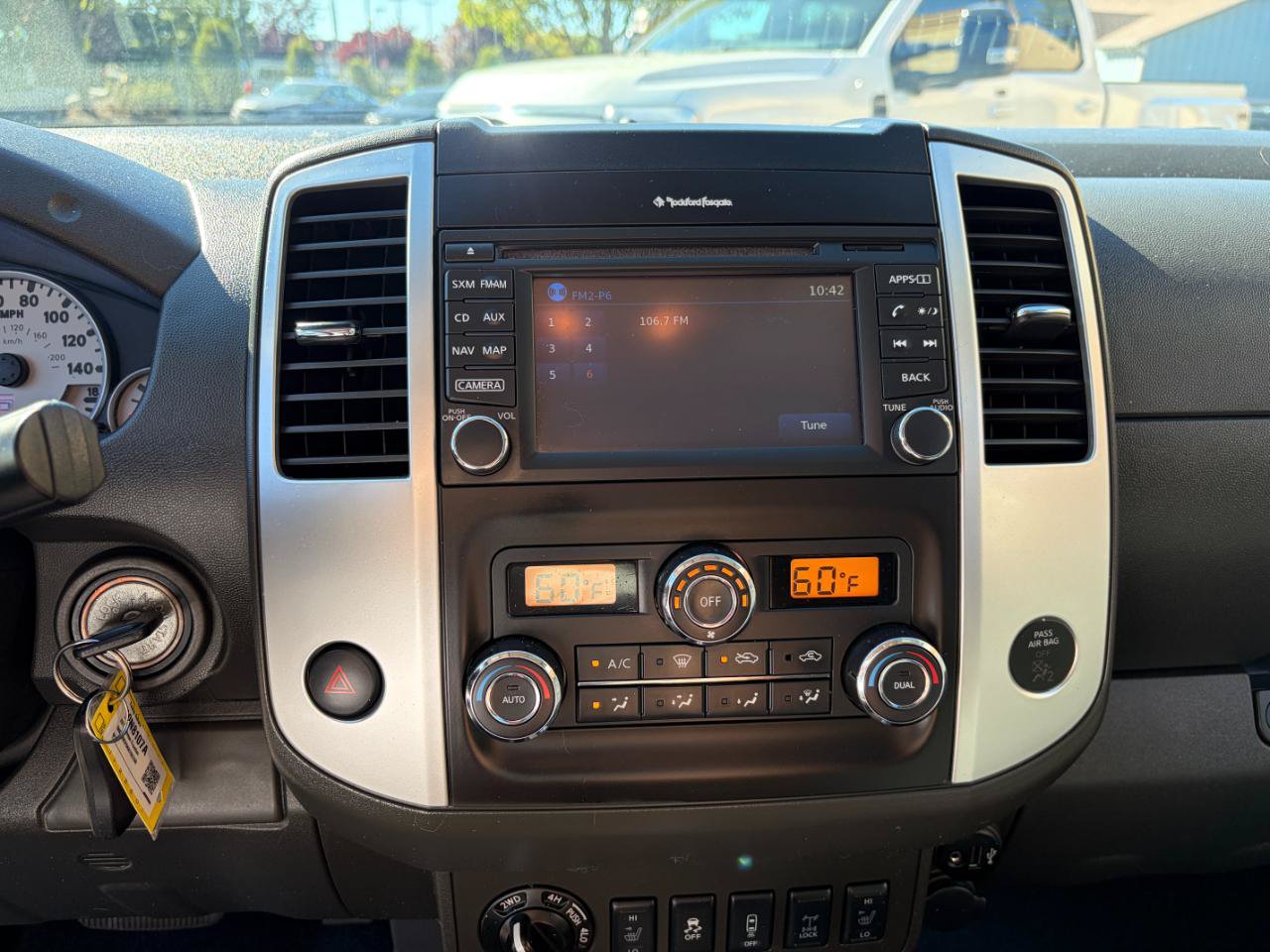 Used 2019 Nissan Frontier PRO-4X AWD/4WD image 16