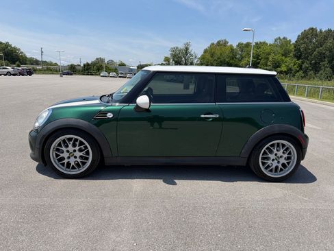 Used 2013 MINI Cooper Hardtop FWD image 2