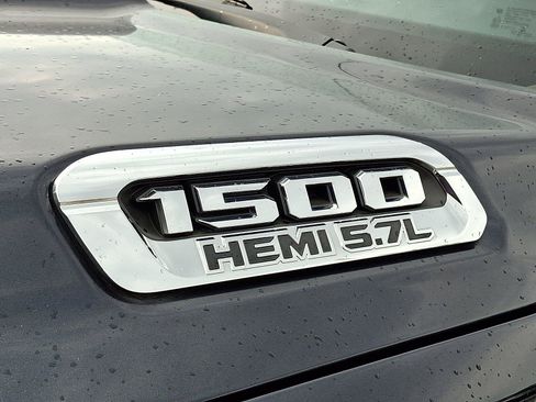 Used 2020 RAM 1500 Big Horn AWD/4WD image 30