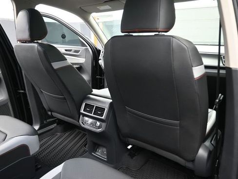 New 2026 Volkswagen Atlas Peak Edition image 25