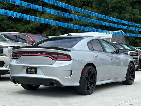 Used 2020 Dodge Charger R/T RWD image 6