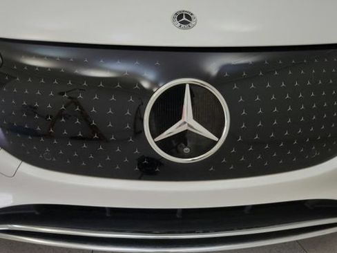 Used 2023 Mercedes-Benz EQE 500 4MATIC Sedan image 39