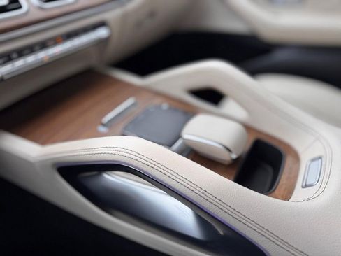 Used 2022 Mercedes-Benz GLE 350 4MATIC image 18