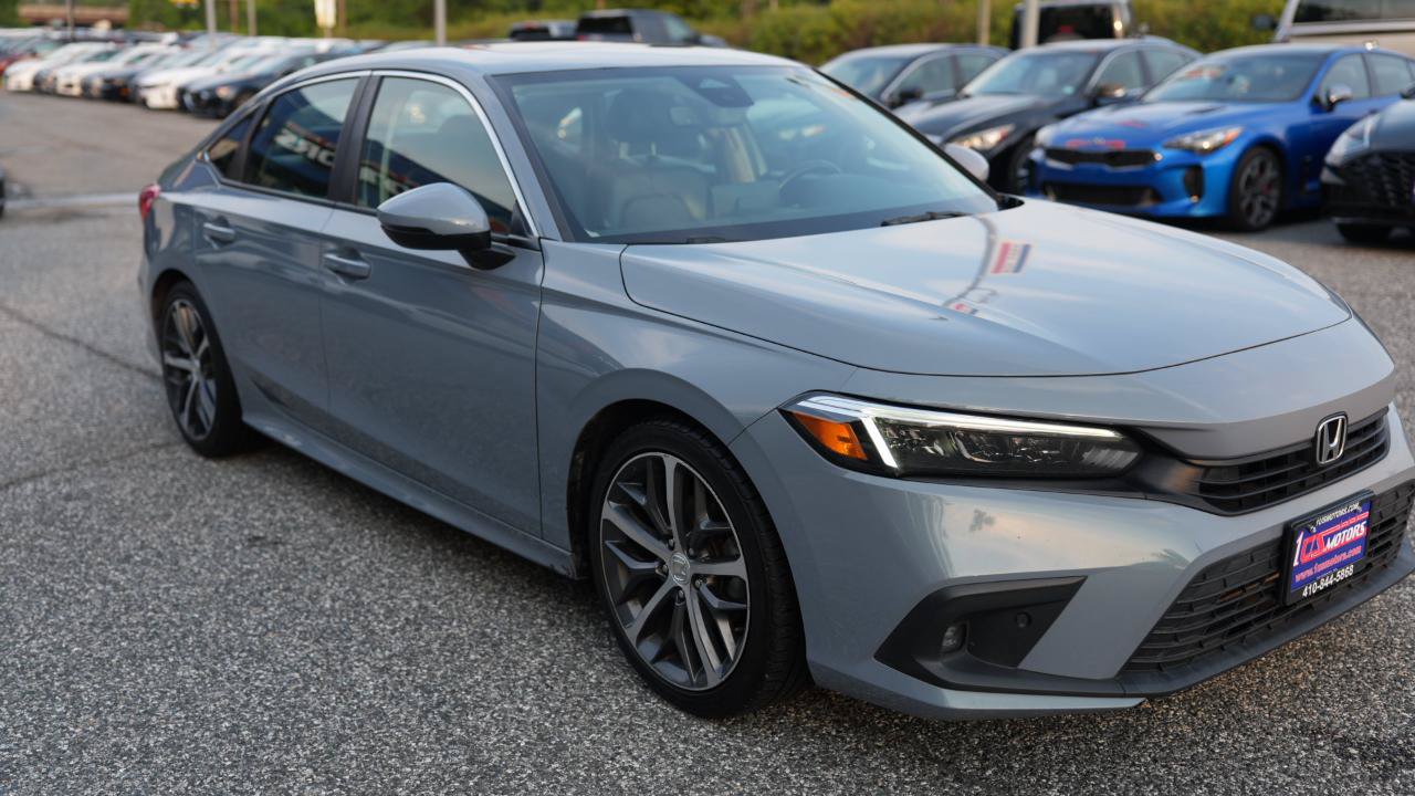 Used 2022 Honda Civic Touring image 5