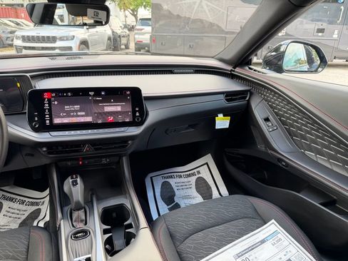 New 2026 Dodge Charger R/T AWD/4WD image 31