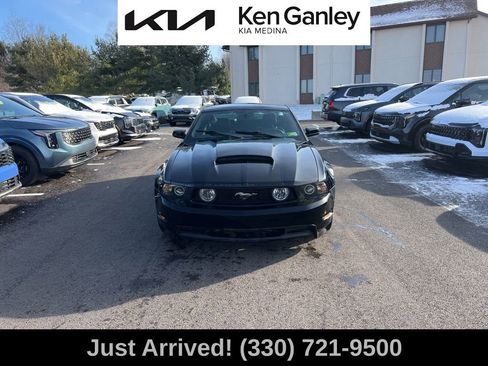 Used 2012 Ford Mustang GT Premium w/ Electronics Pkg image 2