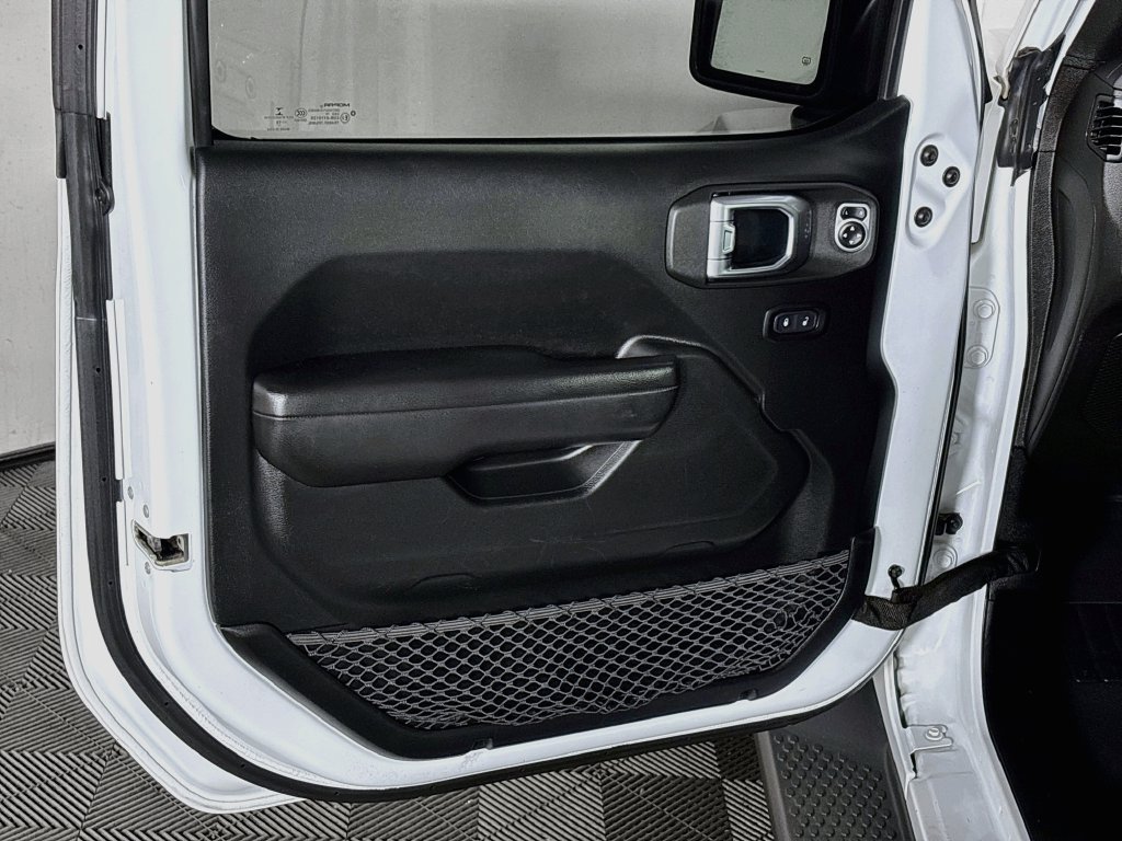 Used 2019 Jeep Wrangler Unlimited Sport S AWD/4WD image 10
