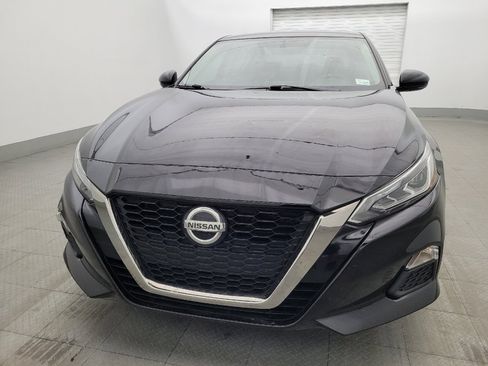 Used 2019 Nissan Altima 2.5 SR w/ SR Premium Package FWD image 15