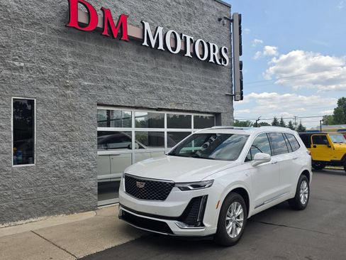Used 2022 Cadillac XT6 Luxury AWD/4WD image 16