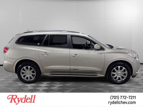 Used 2017 Buick Enclave Premium AWD/4WD image 6