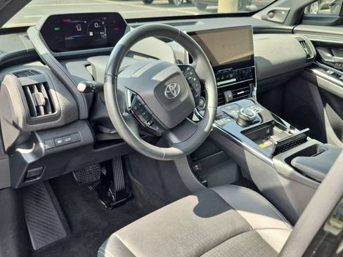 Used 2023 Toyota bZ4X AWD w/ Weather Package image 4