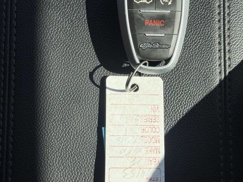 Used 2018 Alfa Romeo Stelvio Ti Sport image 35