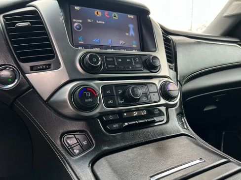 Used 2015 Chevrolet Suburban LTZ image 21