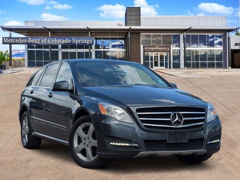 Used 2012 Mercedes-Benz R 350 4MATIC image 1