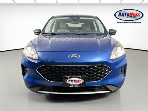 Used 2022 Ford Escape SE image 6