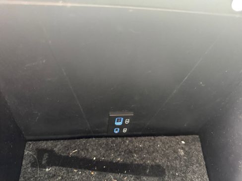 Used 2021 Toyota Tacoma TRD Off-Road image 22