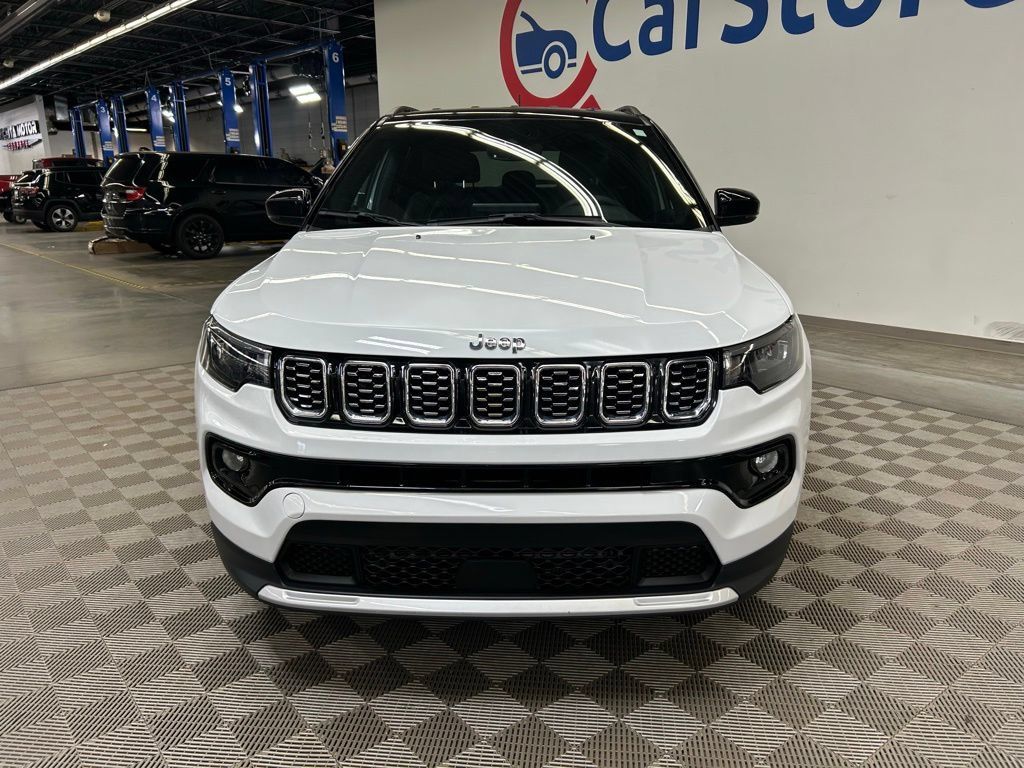 Used 2024 Jeep Compass Limited AWD/4WD image 6