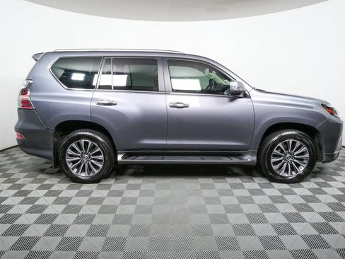 Used 2022 Lexus GX 460 Luxury image 27