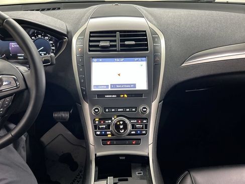 Used 2020 Lincoln MKZ AWD w/ Convenience Package image 19