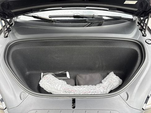 Used 2023 Tesla Model X AWD/4WD image 37