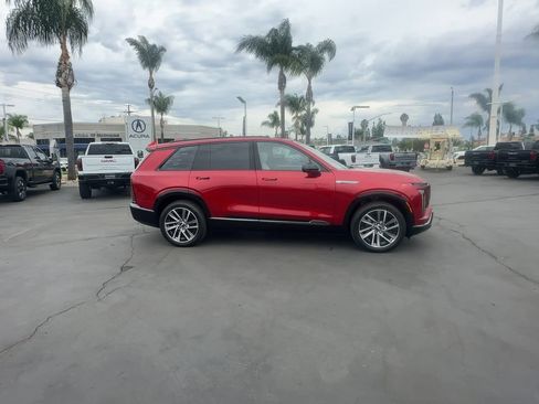 New 2026 Cadillac Vistiq Sport image 57