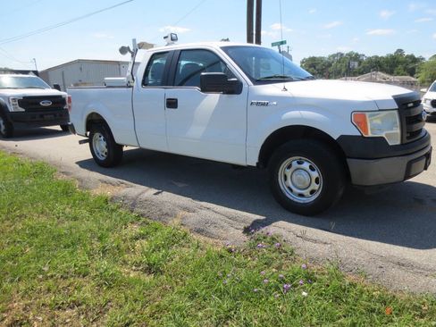 Used 2014 Ford F150 XL RWD image 2