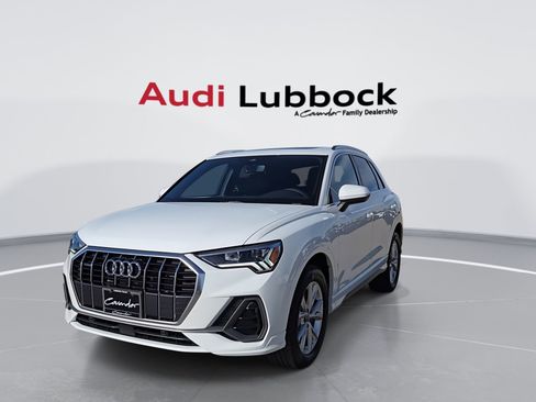 New 2025 Audi Q3 2.0T Premium image 4
