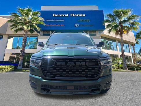 New 2026 RAM 1500 4x4 Crew Cab image 3