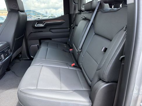 Used 2024 GMC Sierra 1500 Denali w/ Denali Reserve Package AWD/4WD image 15