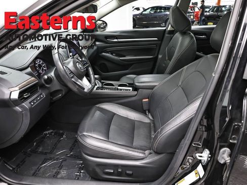 Used 2022 Nissan Altima 2.5 SL AWD/4WD image 14
