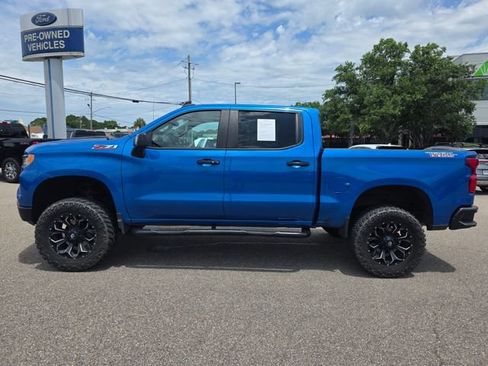 Used 2022 Chevrolet Silverado 1500 LT Trail Boss w/ LT Trail Boss Premium Package AWD/4WD image 5